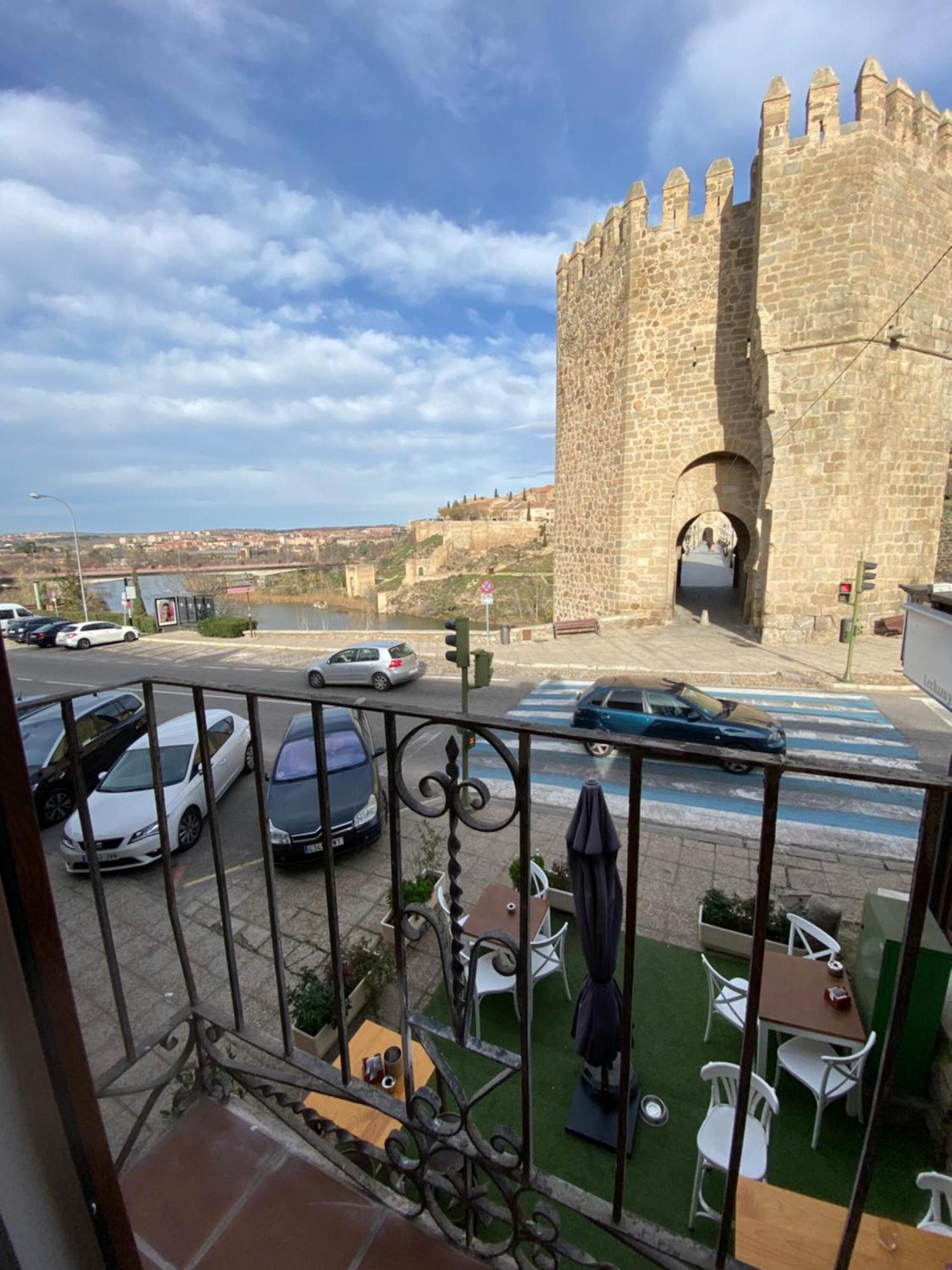 The Bridge House Of Toledo Apartment Екстериор снимка