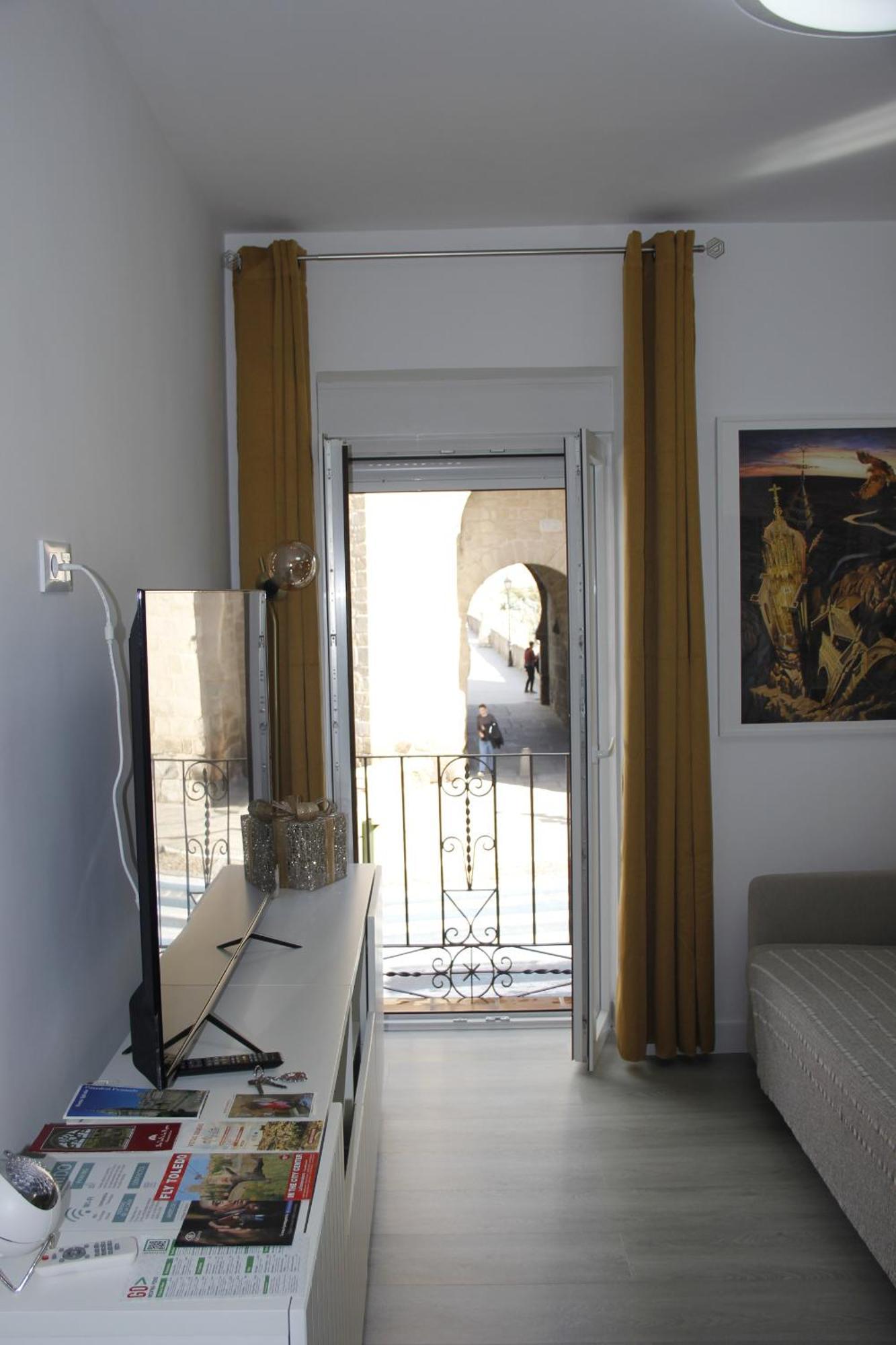 The Bridge House Of Toledo Apartment Екстериор снимка